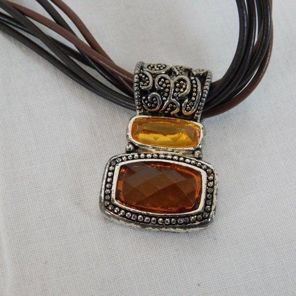 Cookie Lee Lot of 2 Necklaces Amber Orange Colors Cameo Brown Bronze Cord Chain - Picture 4 of 10